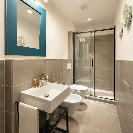 아파트 Via Dei Pepi 3 - Charming - Chic Retreat A Few Steps From Santa Croce Square