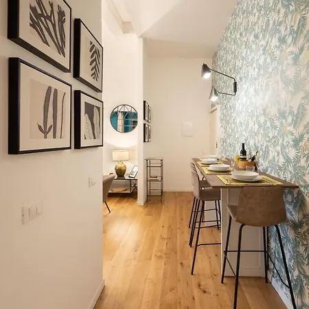 Via Dei Pepi 3 - Charming - Chic Retreat A Few Steps From Santa Croce Square Apartmán *