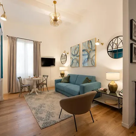 Via Dei Pepi 3 - Charming - Chic Retreat A Few Steps From Santa Croce Square Apartmán *
