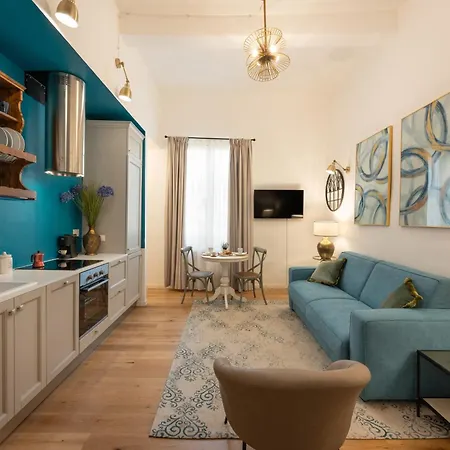 Via Dei Pepi 3 - Charming - Chic Retreat A Few Steps From Santa Croce Square * Florencie