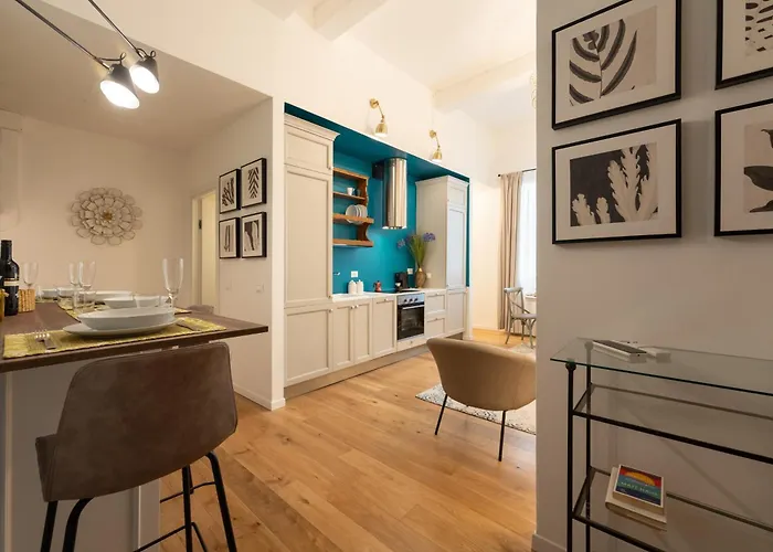 아파트 Via Dei Pepi 3 - Charming - Chic Retreat A Few Steps From Santa Croce Square *