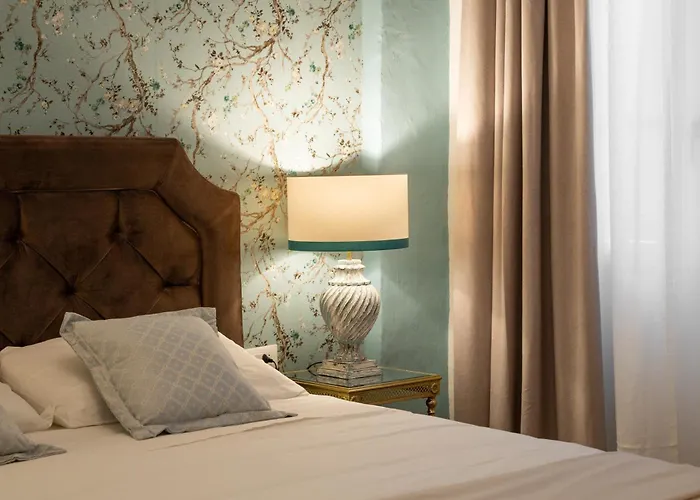 Via Dei Pepi 3 - Charming - Chic Retreat A Few Steps From Santa Croce Square * 피렌체