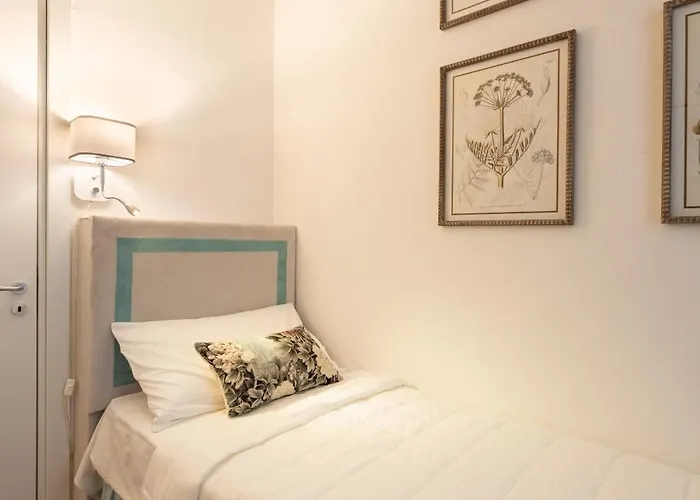 아파트 Via Dei Pepi 3 - Charming - Chic Retreat A Few Steps From Santa Croce Square 피렌체