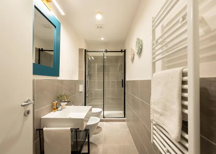 Via Dei Pepi 3 - Charming - Chic Retreat A Few Steps From Santa Croce Square 아파트 피렌체